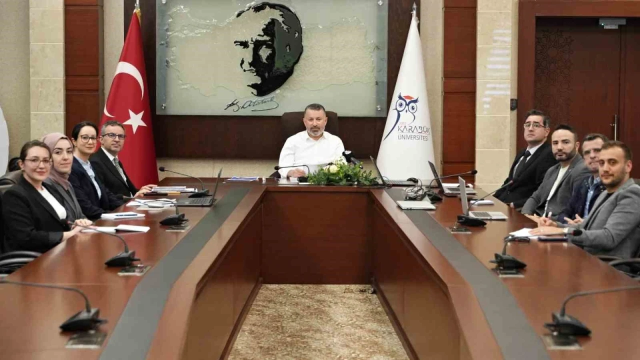 Karabük Üniversitesi KAPGEM Türkiye için kamu politikaları üretiyor