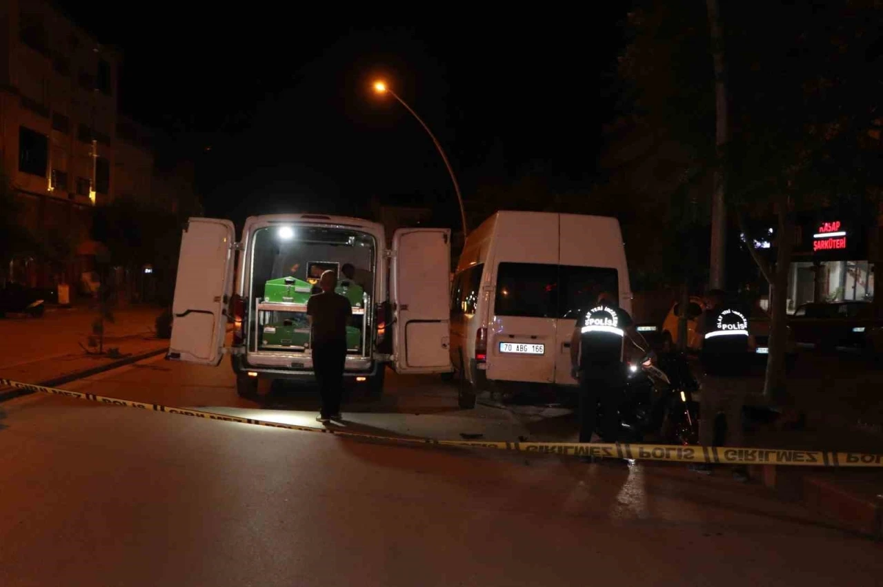 Karaman&rsquo;da feci kaza: 2 &ouml;l&uuml;
