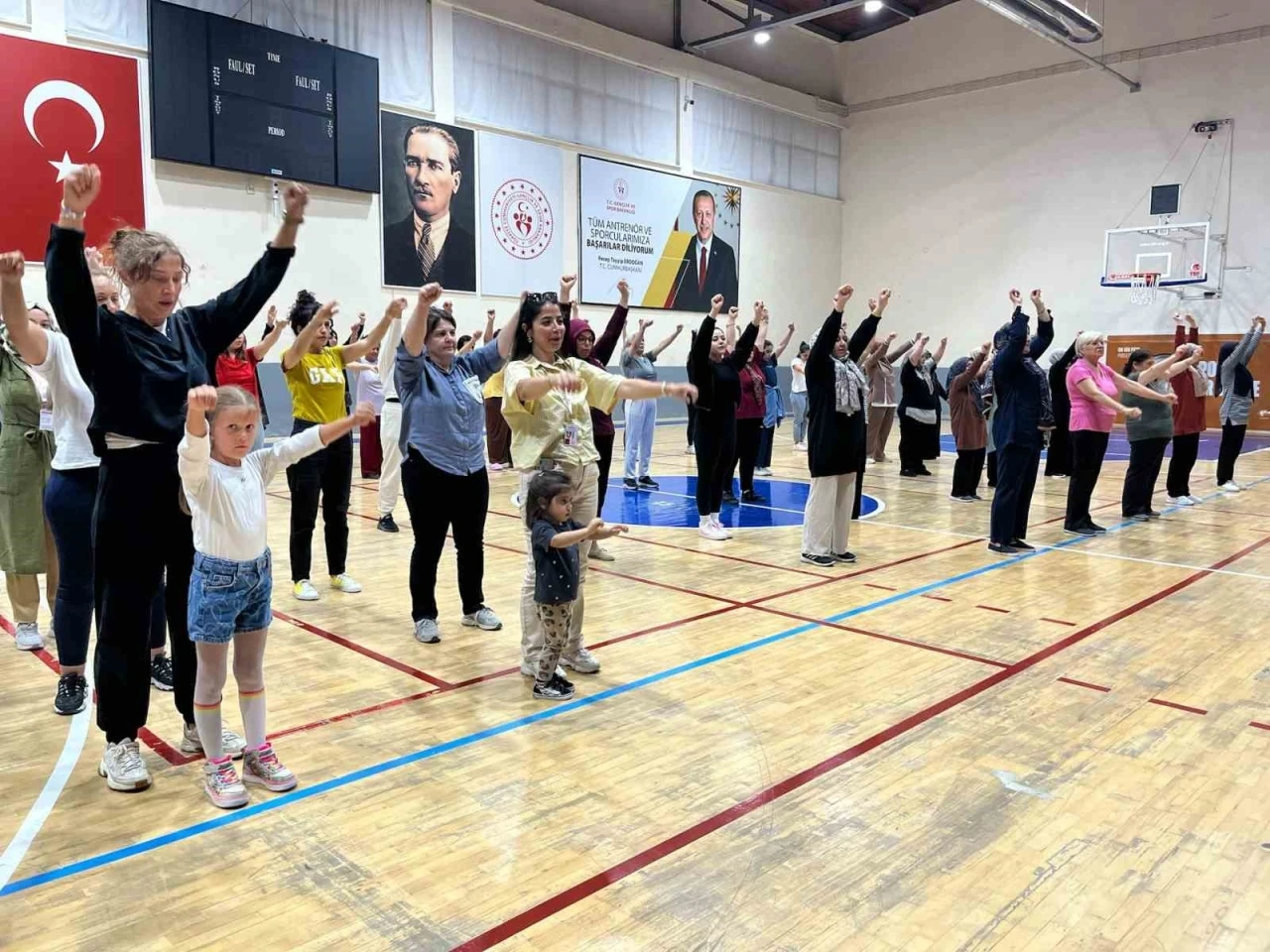 Karaman’da Halk Sağlığı Haftası’nda pilates etkinliği

