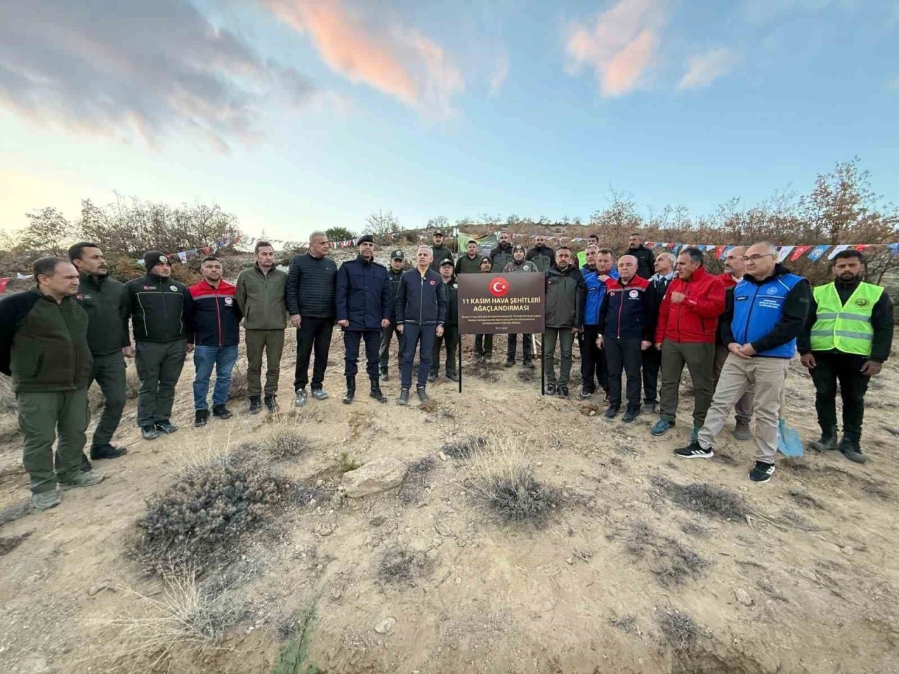 Karaman’da şehit düşen 20 asker için fidan dikildi
