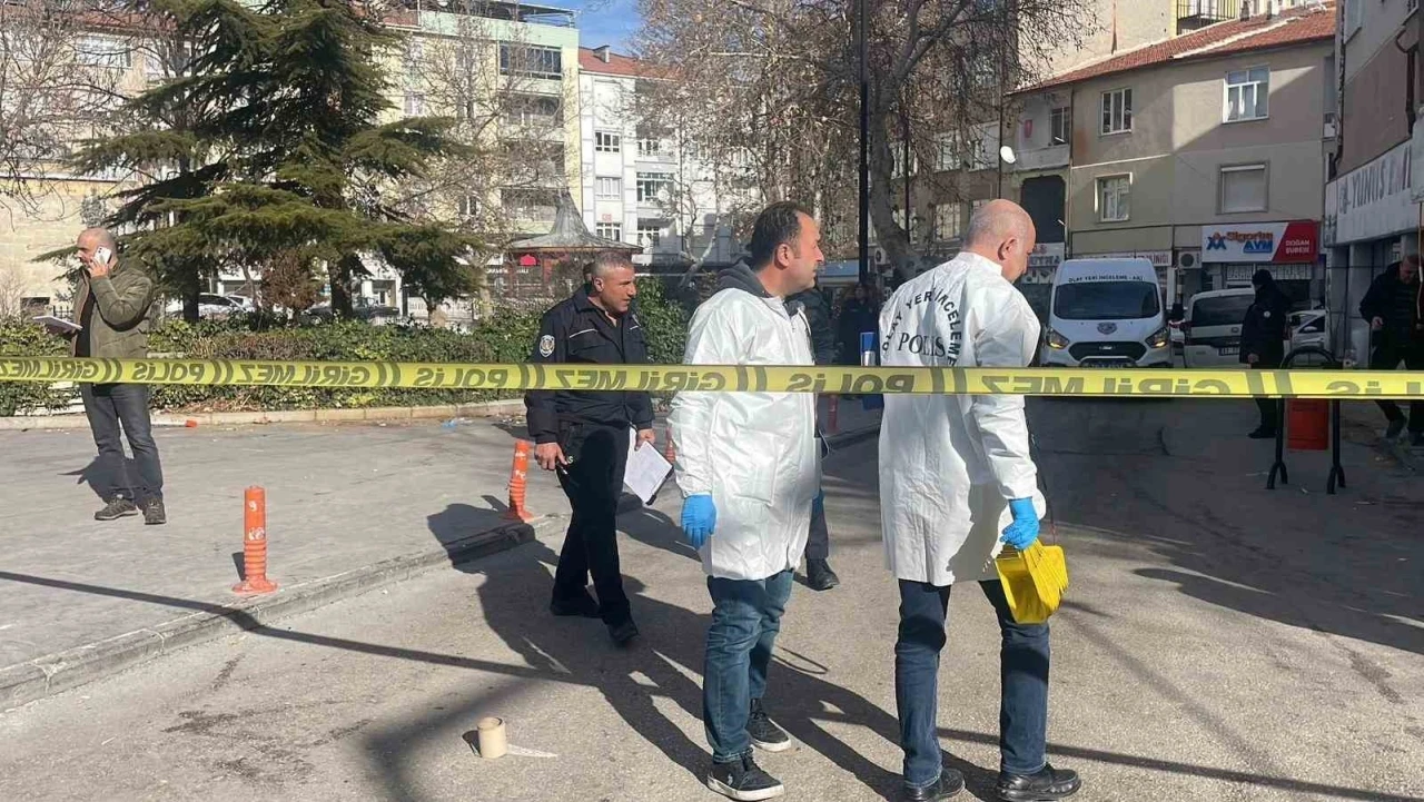 Karaman&rsquo;daki silahlı saldırıda oğlunun ardından baba da hayatını kaybetti
