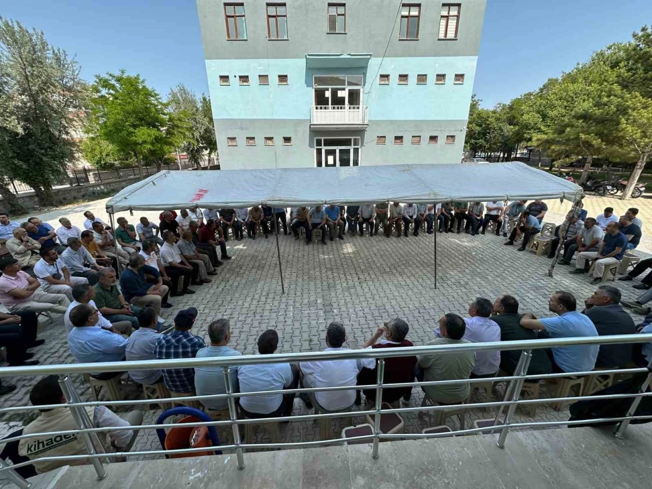 Karapınar İmam Hatip mezunları geleneksel buluşmada bir araya geldi
