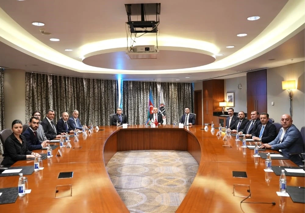 Kars Barosu&rsquo;ndan Azerbaycan Barolar Birliği&rsquo;ne ziyaret
