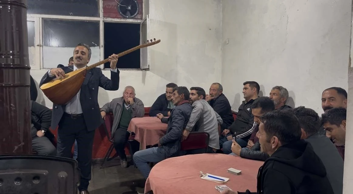 Kars’ın köylerinde sazın ve sözün ustaları aşıklık geleneğini yaşatıyor
