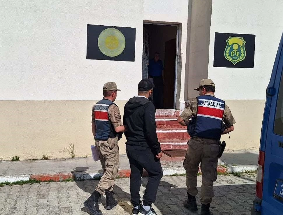 Kars’ta 3 yıl hapis cezası bulunan 1 kişi yakalandı
