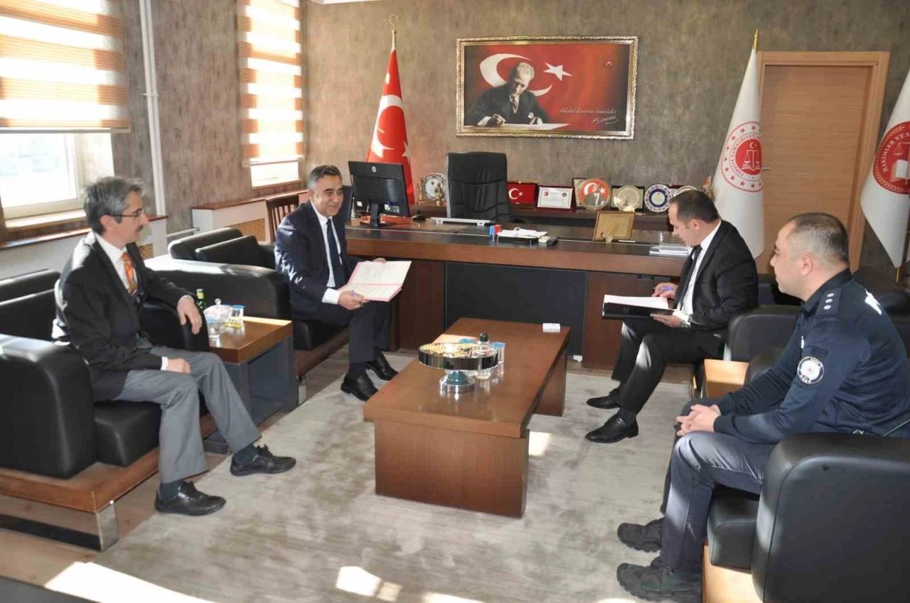 Kars’ta denetimli serbestlikte parmak izi sistemi başladı
