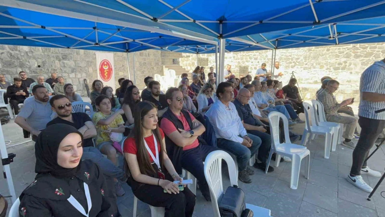 Kars’ta &quot;Sessiz Tehdit, Kene&quot; etkinliği
