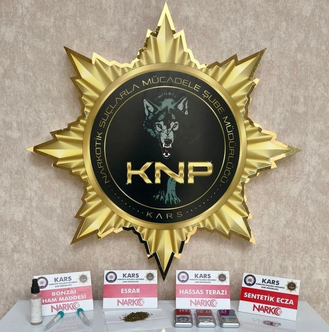 Kars&rsquo;ta uyuşturucu operasyonu: 2 tutuklama
