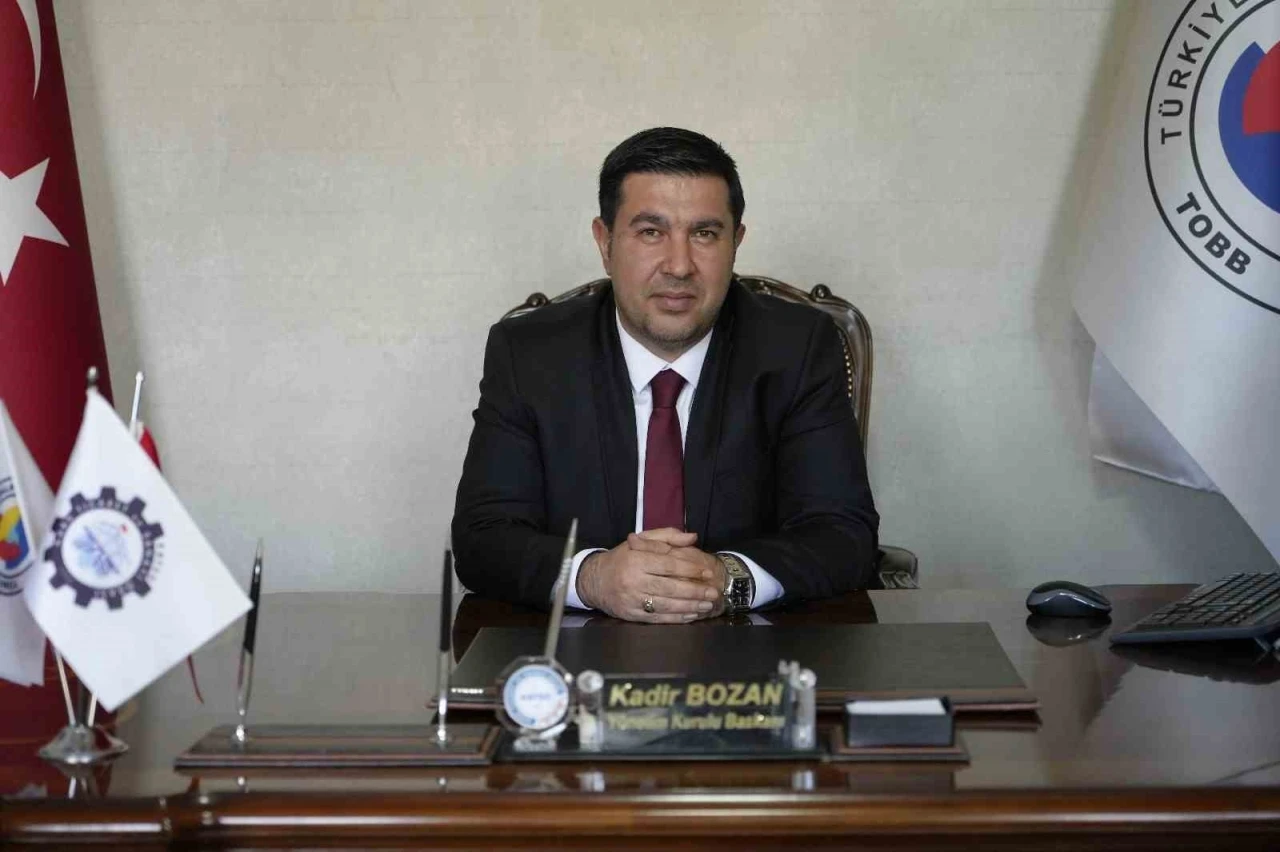 Kars, T&uuml;rk D&uuml;nyası&rsquo;na havadan bağlanıyor: Bak&uuml;-Kars tarifeli u&ccedil;uşları 30 Temmuz&rsquo;da başlıyor
