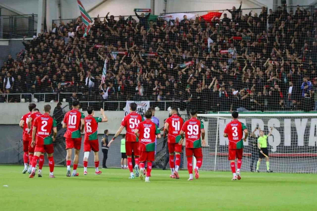 Karşıyaka’nın konuğu Uşakspor
