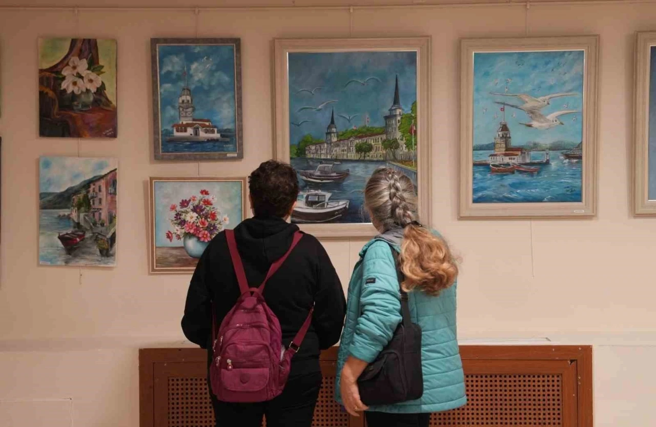 Kartal’da açılan "Atölye No 10 Karma Yağlı Boya Resim Sergisi" ziyaretçilerini bekliyor
