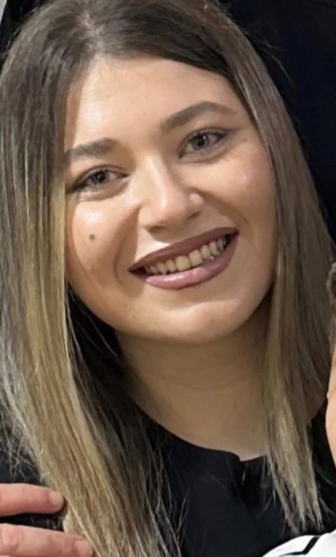 Kartal&rsquo;da gen&ccedil; hemşire 6. kattan d&uuml;şerek hayatını kaybetti
