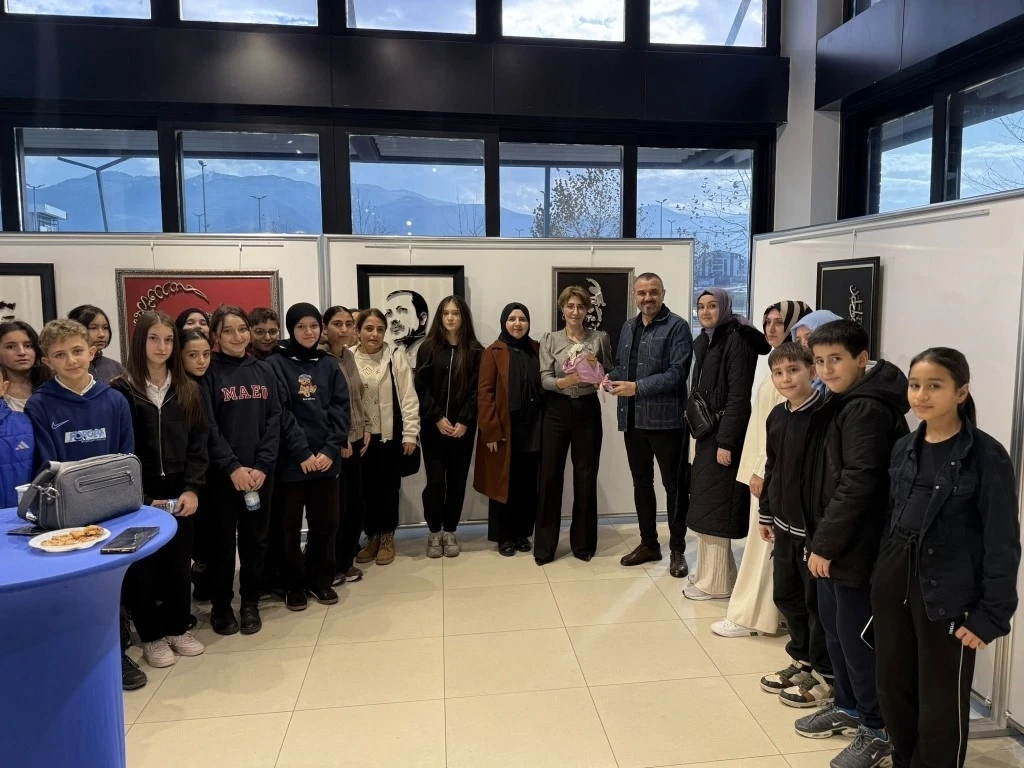 Kartepe&rsquo;de filografi sergisi sanatseverlerle buluştu
