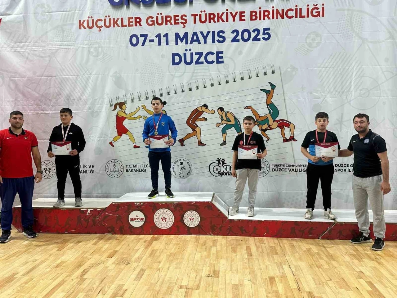 Kartepeli güreşçi Türkiye şampiyonu oldu
