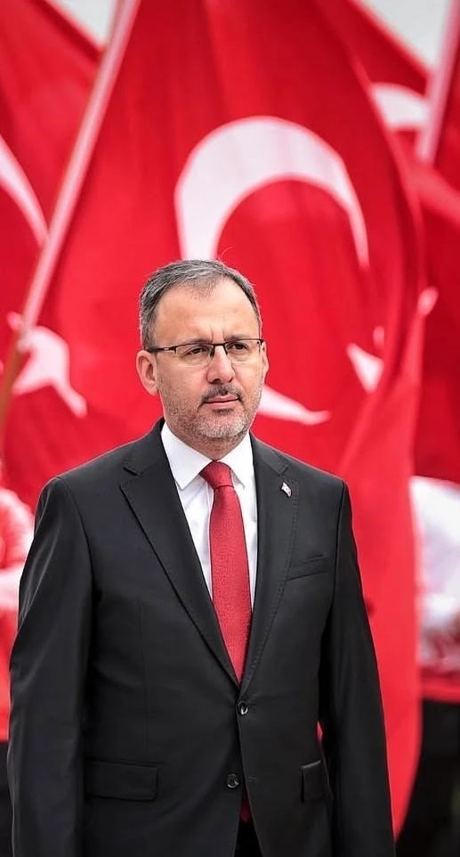 Kasapoğlu’ndan gençlere mesaj
