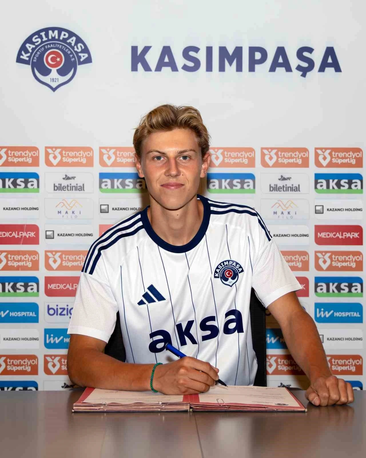 Kasımpaşa, Jakop Jessen&rsquo;i kadrosuna kattı
