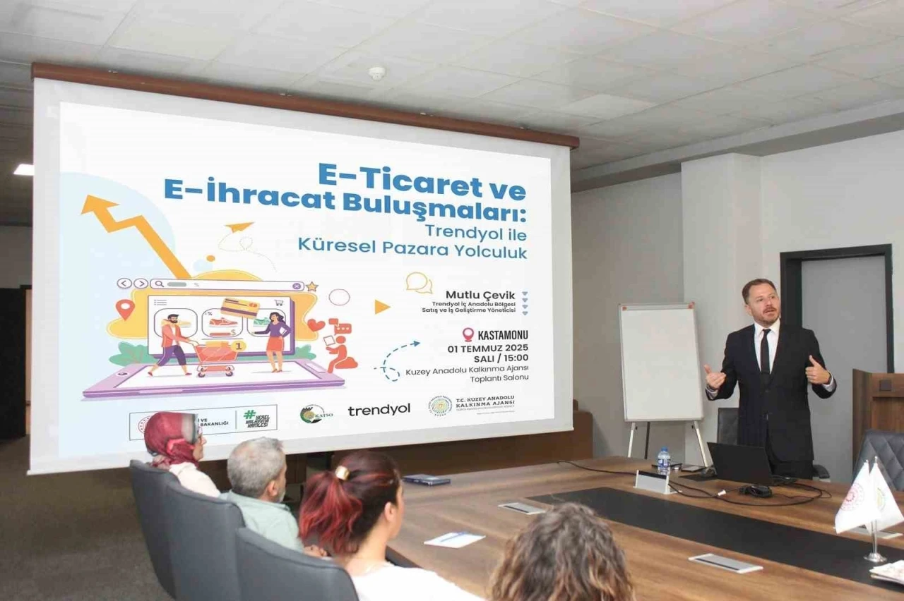 Kastamonu, Çankırı ve Sinop’ta girişimcilere e-ticaret ve e-ihracat fırsatları anlatıldı

