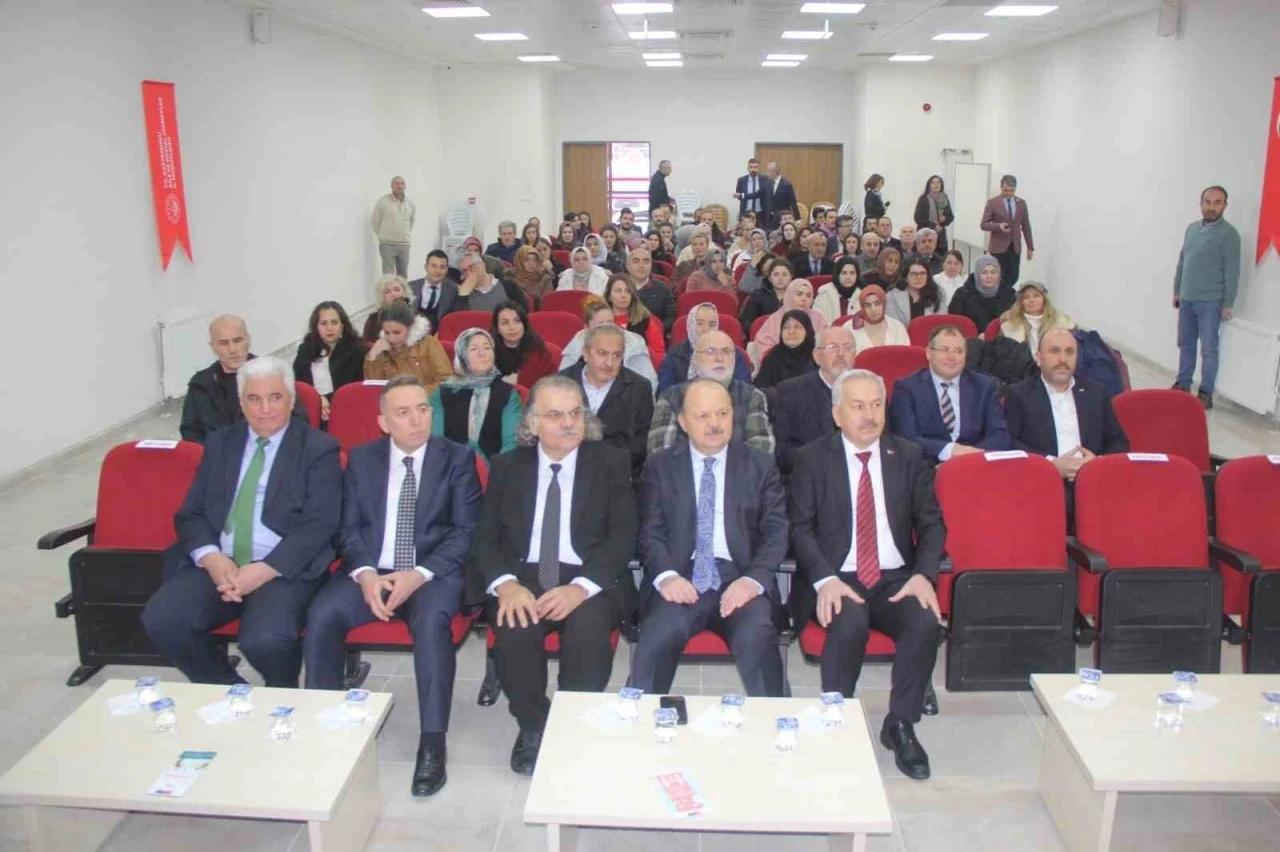 Kastamonu&rsquo;da 222 kişiye, 33 milyon 300 bin lira evlilik kredisi desteği
