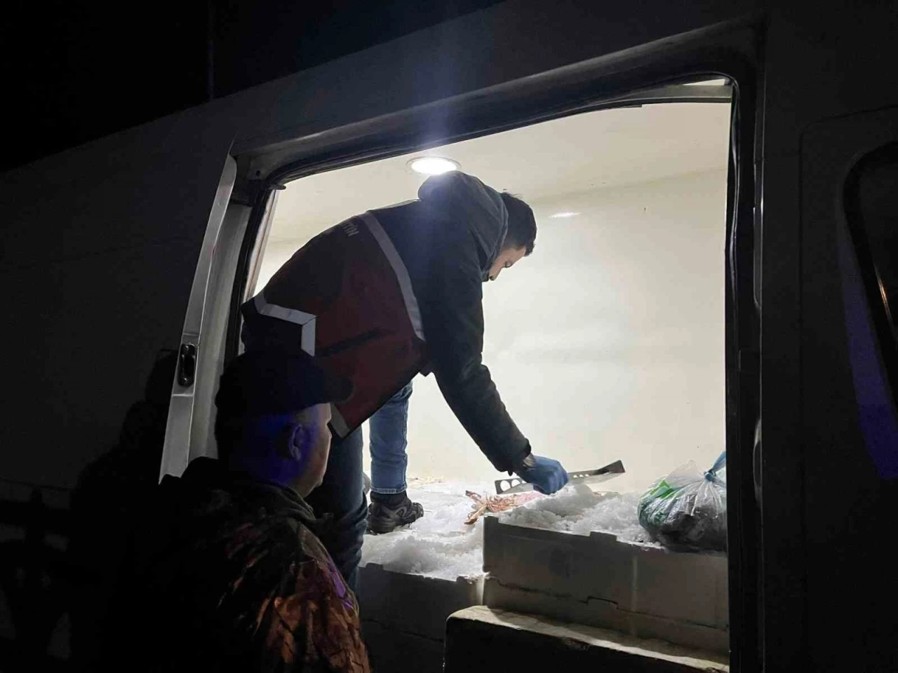 Kastamonu&rsquo;da usuls&uuml;z avlanan 1 ton 335 kilogram balığa el konuldu
