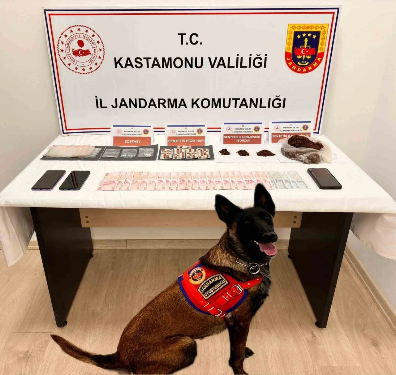 Kastamonu’da uyuşturucuyla yakalanan sanıklara 20 yıla kadar hapis cezası talebi
