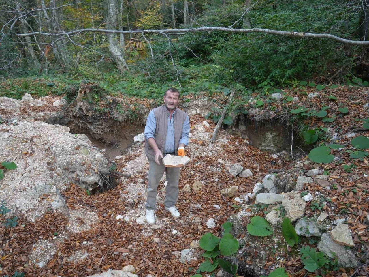 Kastamonu&rsquo;daki gizemli yer altı yapıları definecilerin talanına uğradı
