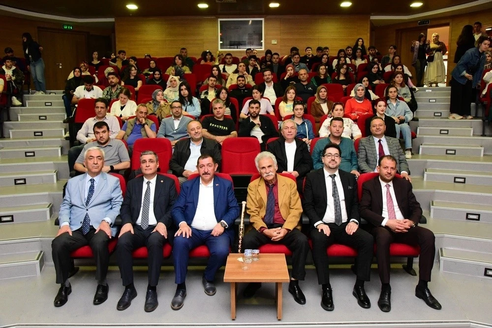 Kastamonu Üniversitesi’nde Anadolu’nun kültürel ve tarihi miras anlatıldı

