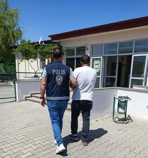 Kasten öldürme suçundan aranan şahıs, Burhaniye’de yakalandı
