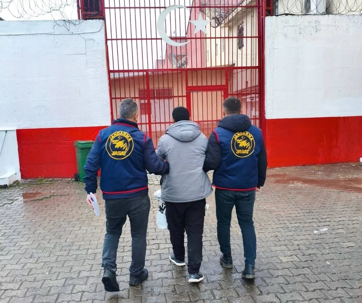 Kasten &ouml;ld&uuml;rme su&ccedil;undan aranan şahıs yakalandı
