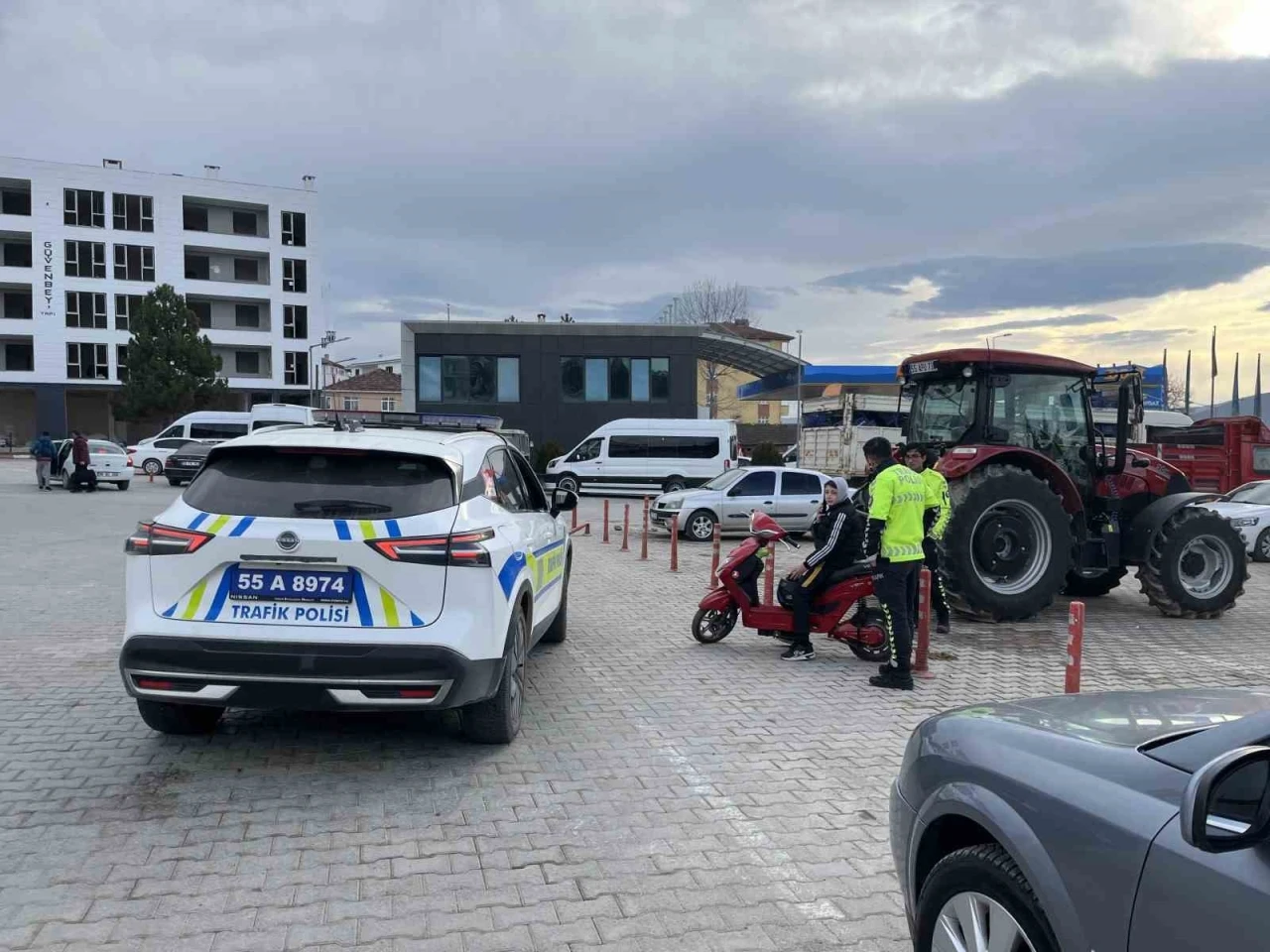 Kavak&rsquo;ta trafik denetimleri
