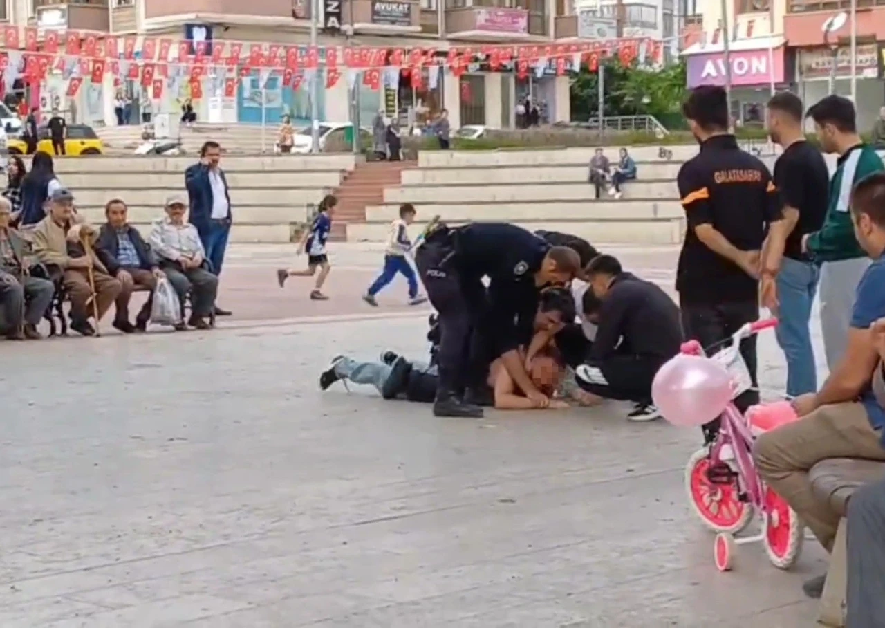 Kavgaya karışan şahıs polis ekiplerine zor anlar yaşattı
