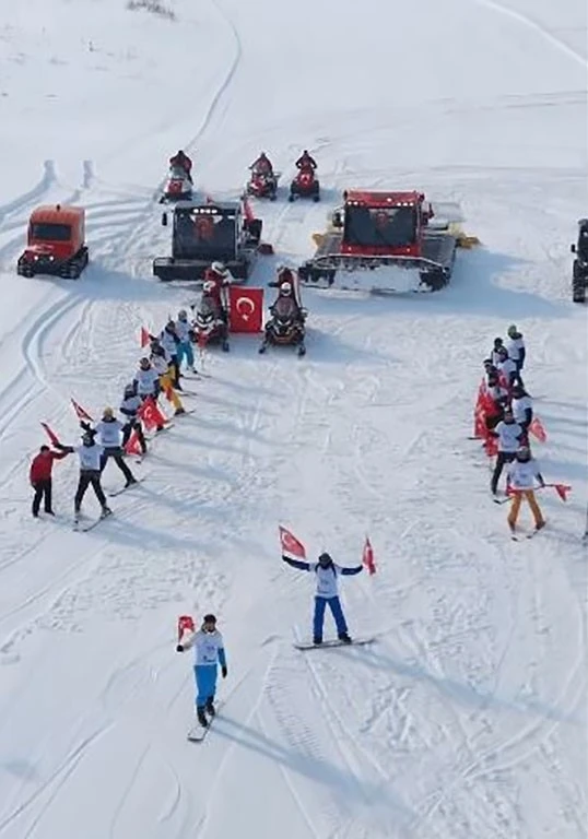 Kayak sezonu a&ccedil;ıldı, Vali kayak severleri davet etti
