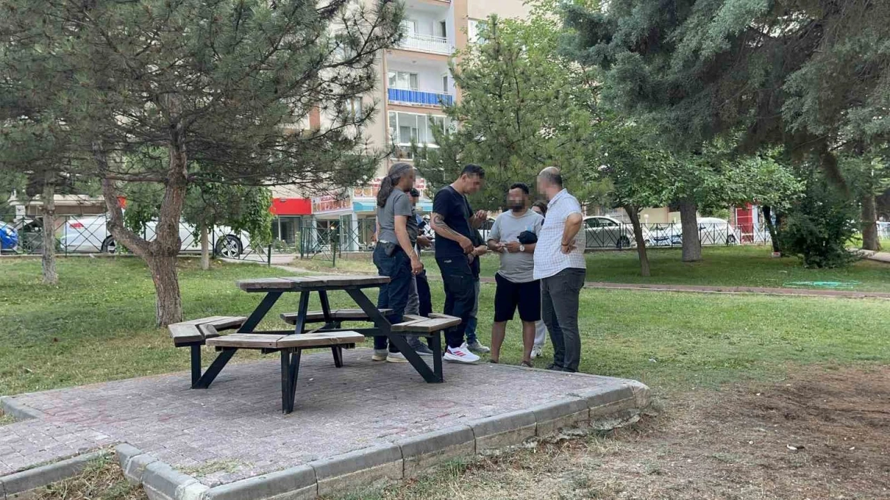 Kayınçosunu tabancayla vurup kaçtı, sonra motosikletiyle geri dönüp teslim oldu
