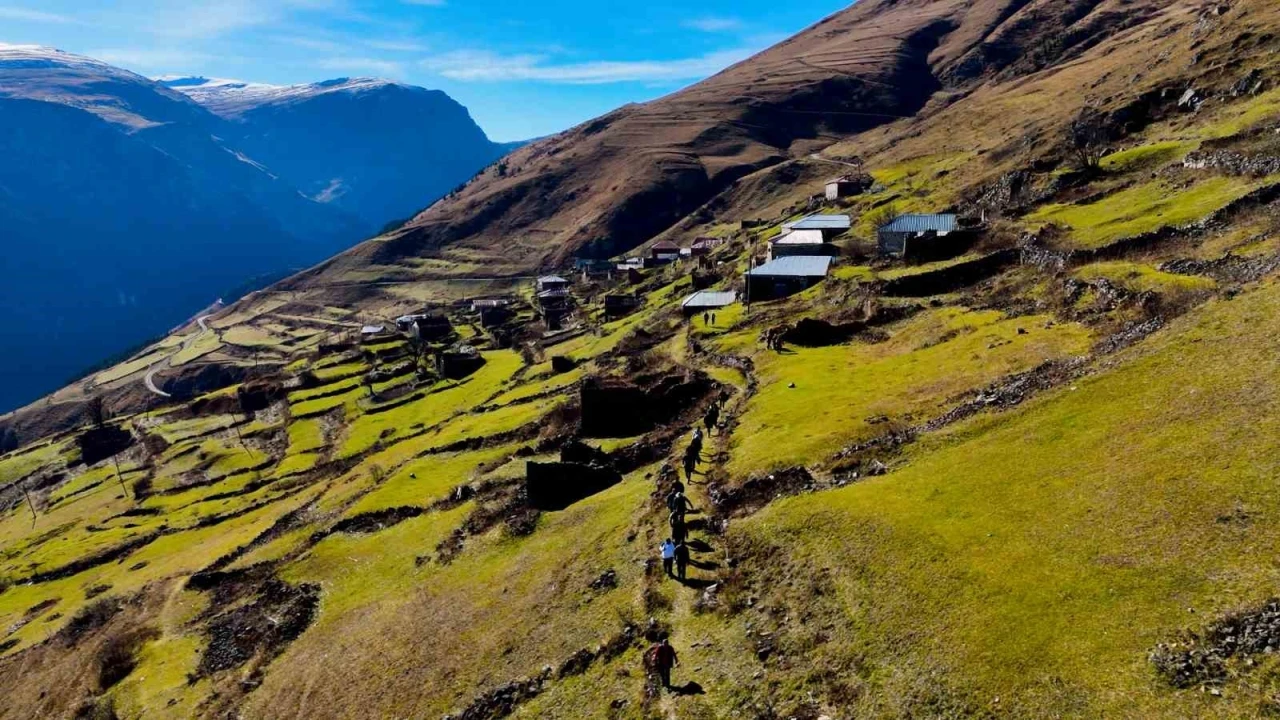 ’Kayıp Santa Yolu’nda vefa yürüyüşü
