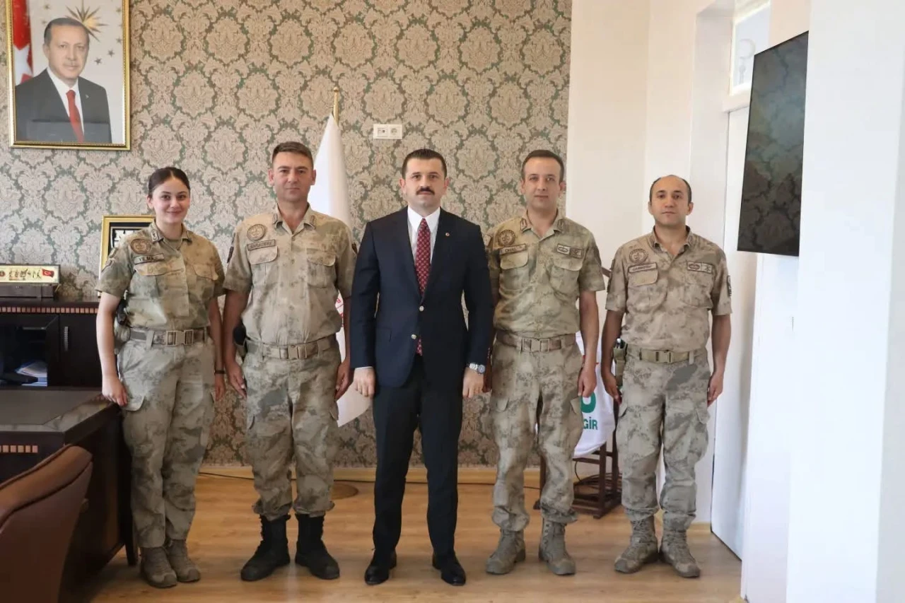 Kaymakam Ahmet Coşkun&rsquo;dan tayin olan jandarma personeline teşekk&uuml;r
