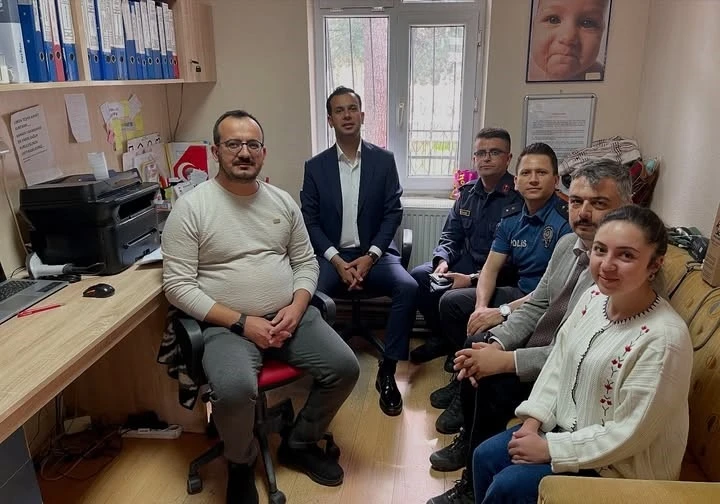 Kaymakam Aslan’dan Taşoluk Aile Sağlığı Merkezi’ne ziyaret
