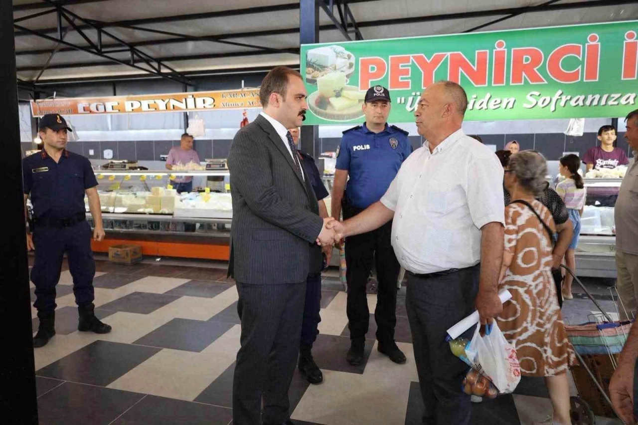 Kaymakam Battal, pazarcı esnafı ve vatandaşlarla buluştu
