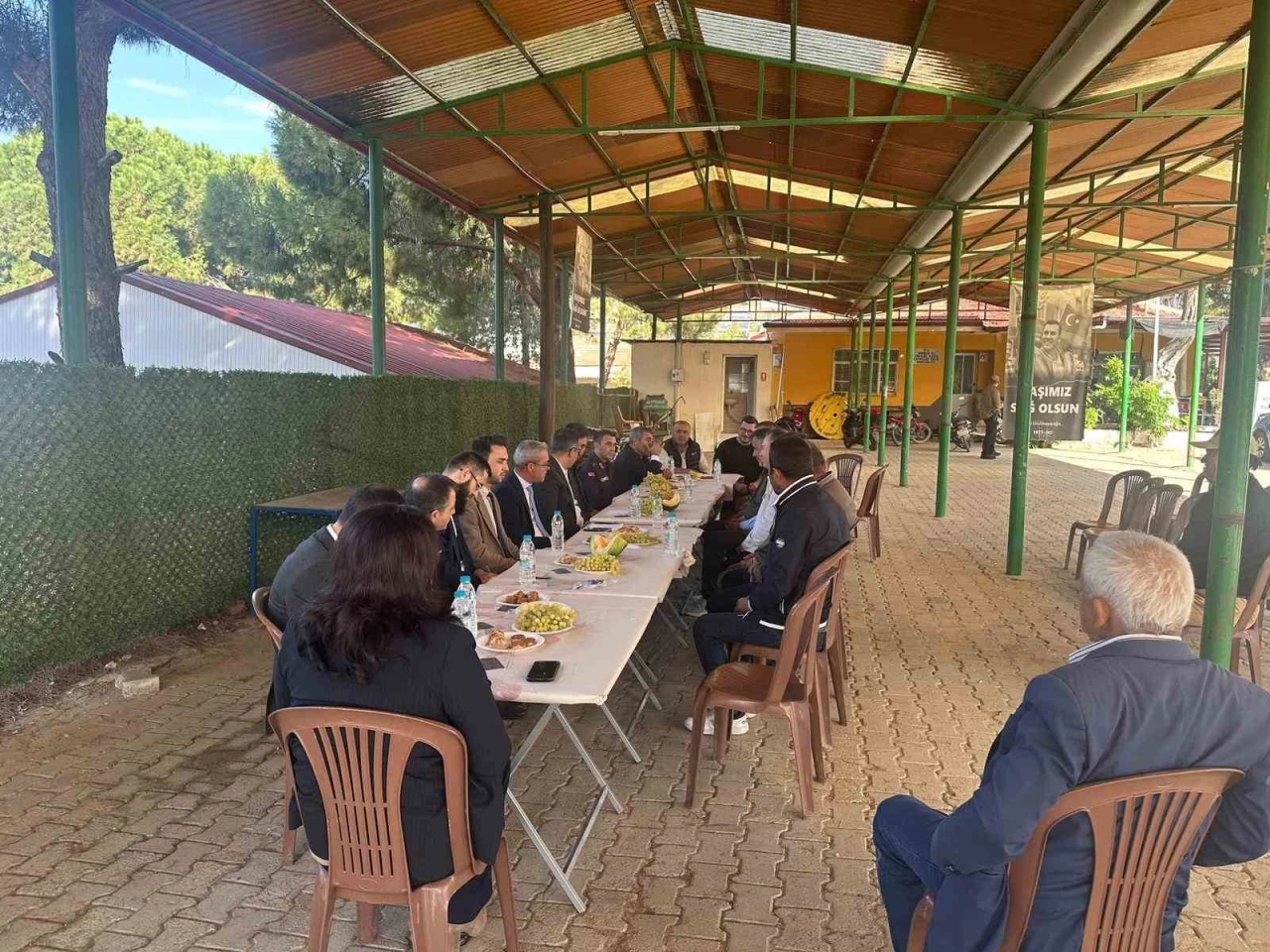 Kaymakam Dalak, mahalle halkıyla buluşmaya devam ediyor
