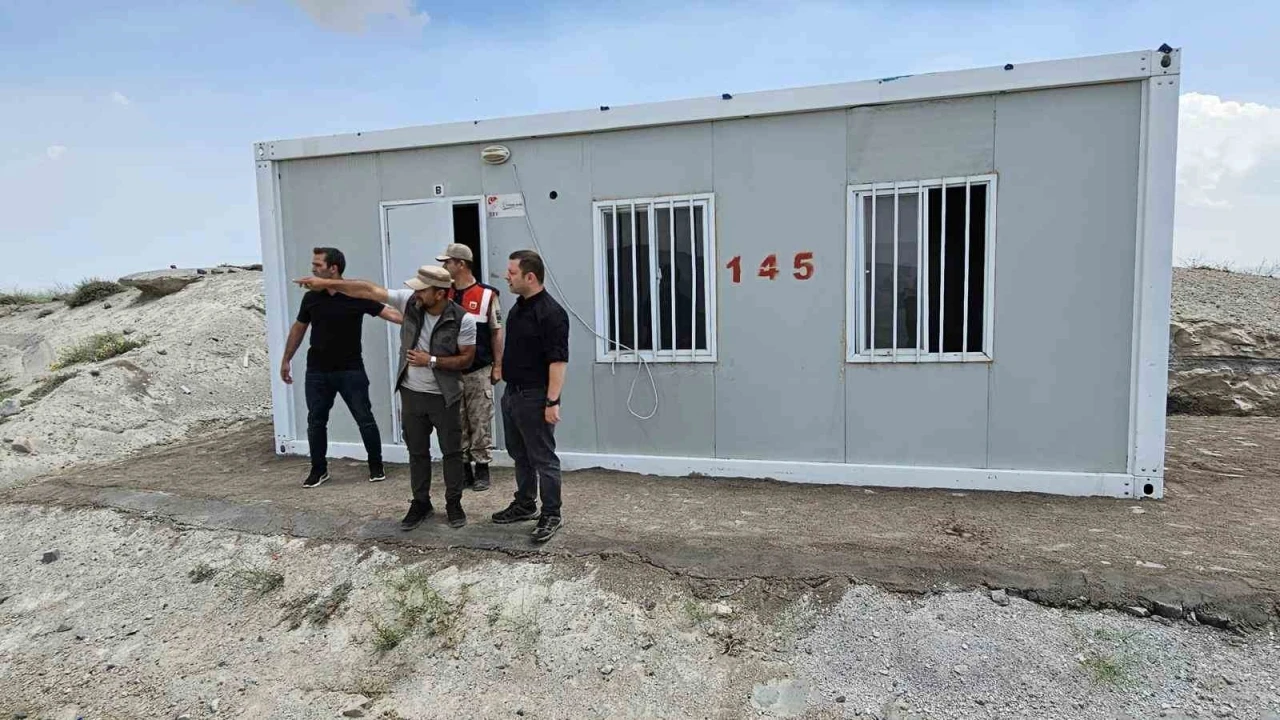 Kaymakam Demirer’den Nemrut Kalderası’na ziyaret