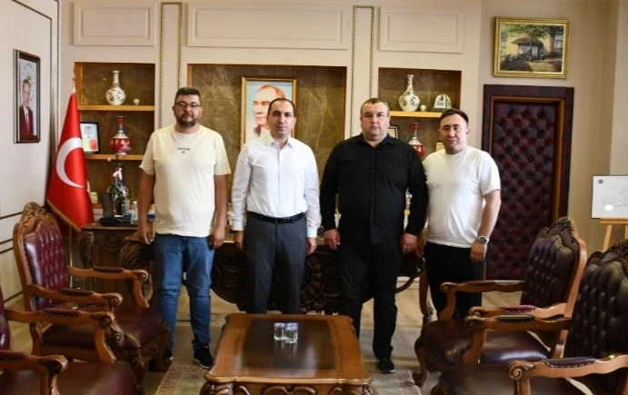 Kaymakam &Ouml;zdemir&rsquo;den amat&ouml;r spora sağlık ve g&uuml;venlik desteği
