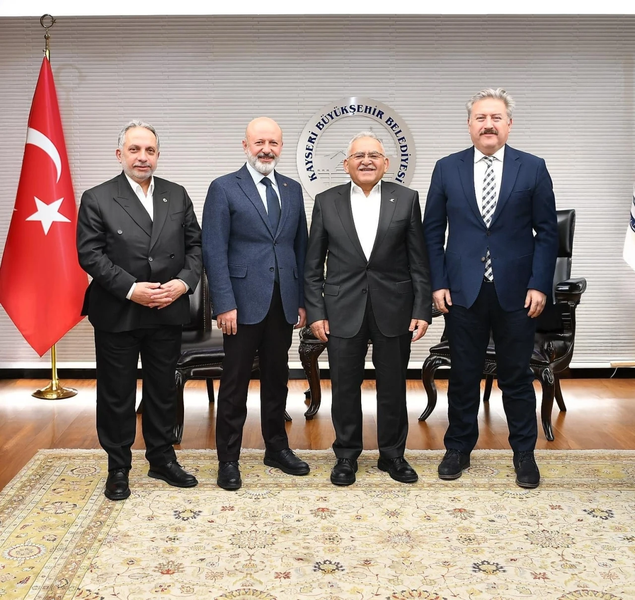 Kayseri B&uuml;y&uuml;kşehir Belediyesi&rsquo;nden &lsquo;toplu iş s&ouml;zleşmesi&rsquo; a&ccedil;ıklaması
