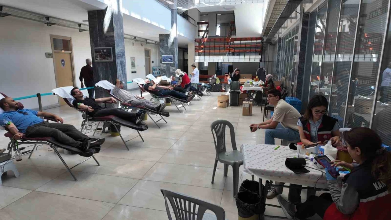 Kayseri Büyükşehir’den kan bağışına anlamlı destek
