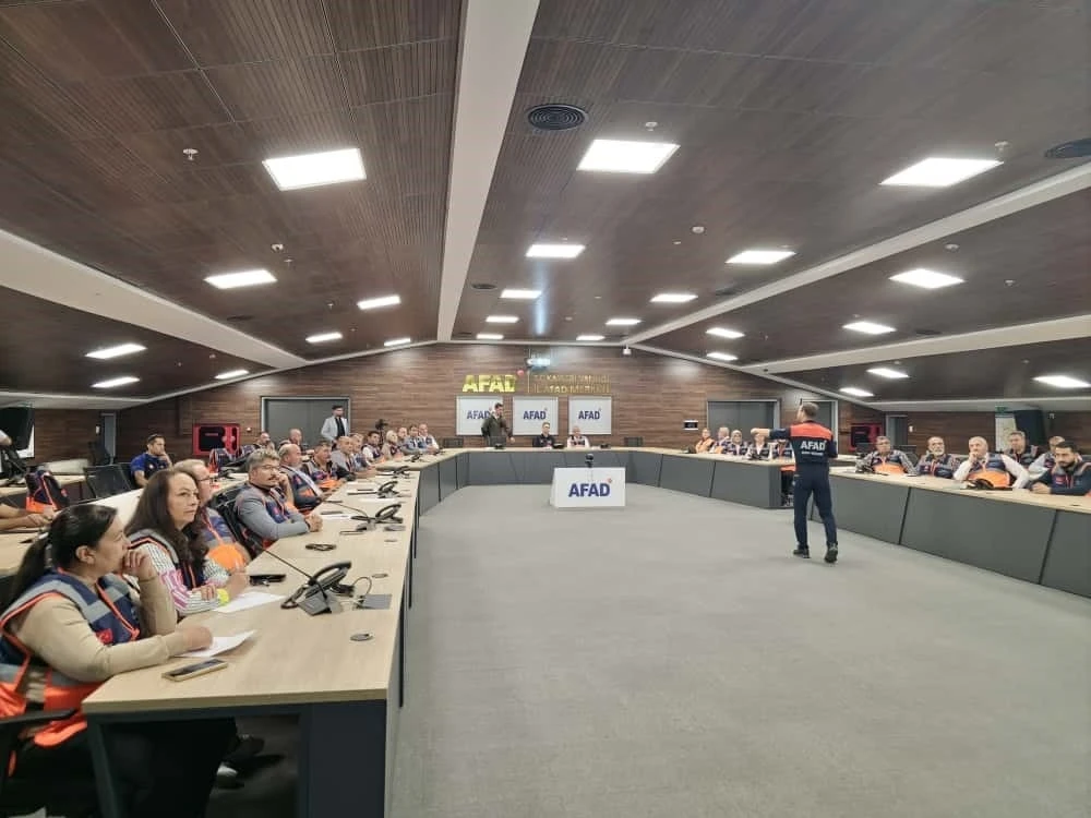 Kayseri’de 100 muhtara afet eğitimi verildi
