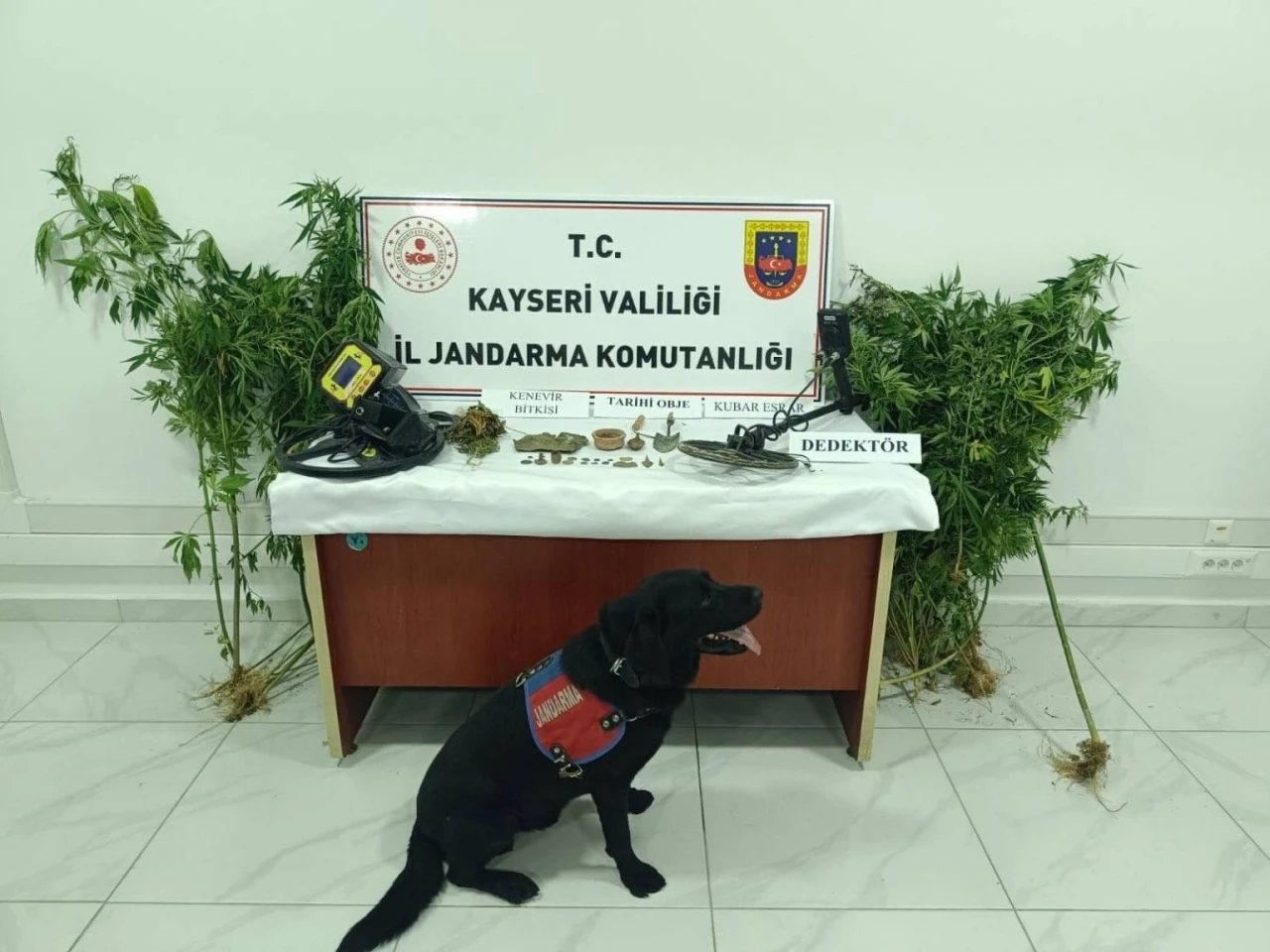 Kayseri’de 21 adet tarihi eser ele geçirildi: 1 gözaltı
