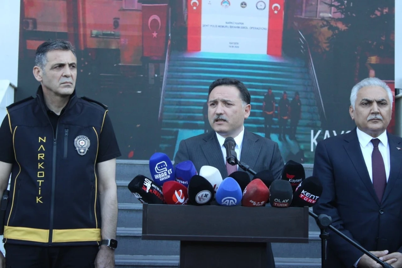 Kayseri&rsquo;de Cumhuriyet tarihinin en b&uuml;y&uuml;k uyuşturucu operasyonu ger&ccedil;ekleştirildi
