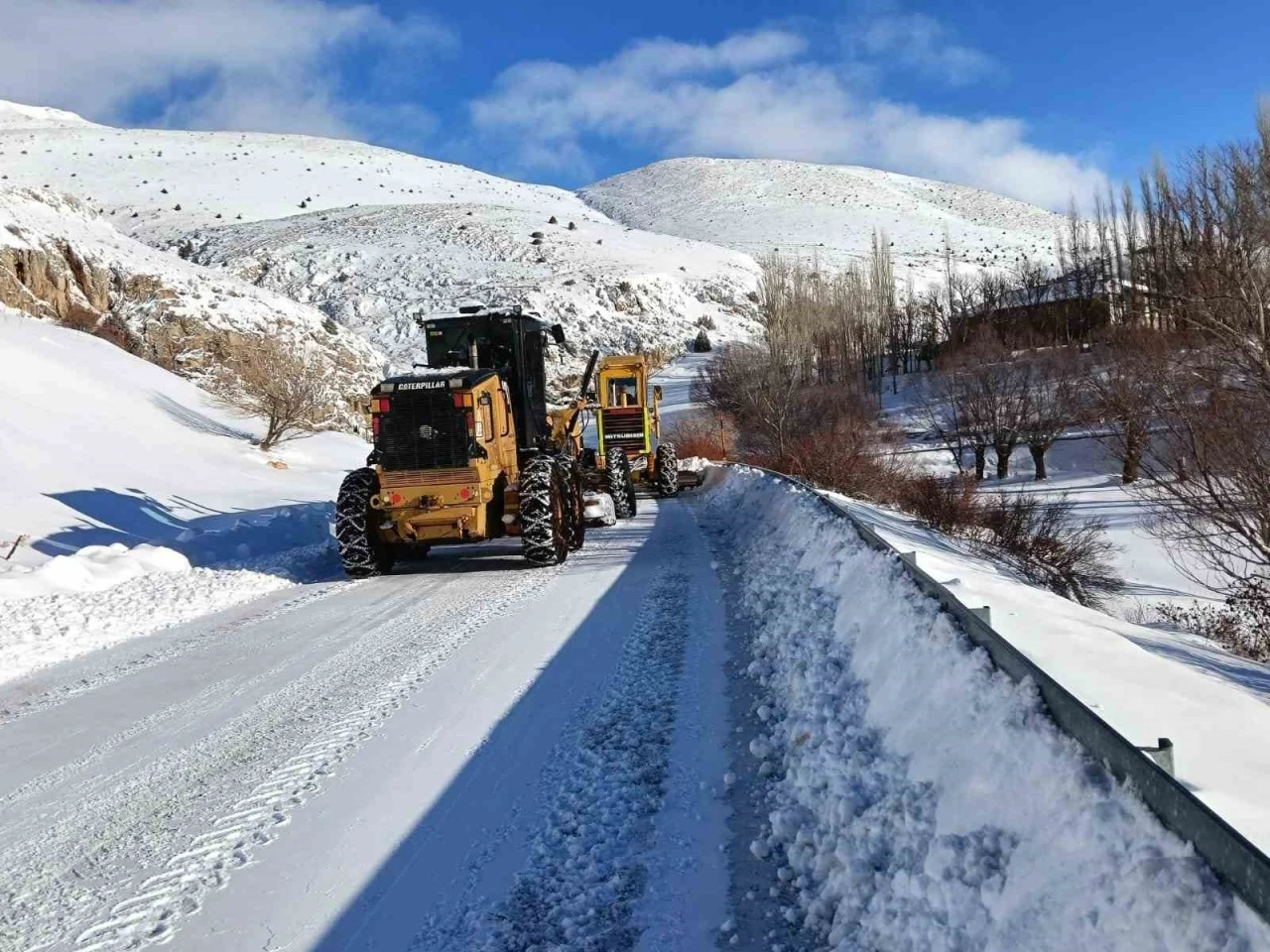Kayseri&rsquo;de kapanan 126 yol ulaşıma a&ccedil;ıldı
