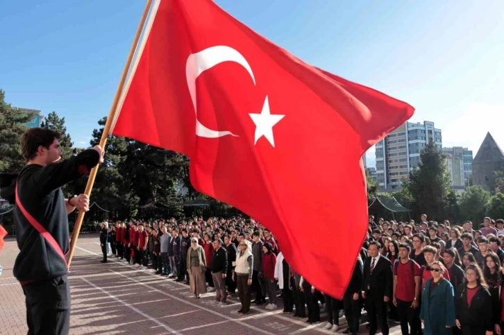 Kayseri&rsquo;de okullarda Filistin i&ccedil;in saygı duruşu
