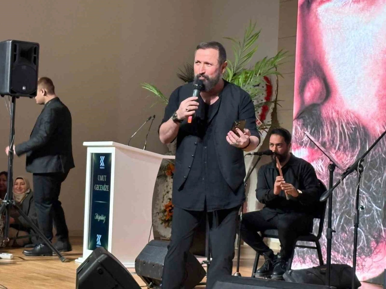 Kayseri&rsquo;de Talha Bora &Ouml;ge konserine yoğun ilgi
