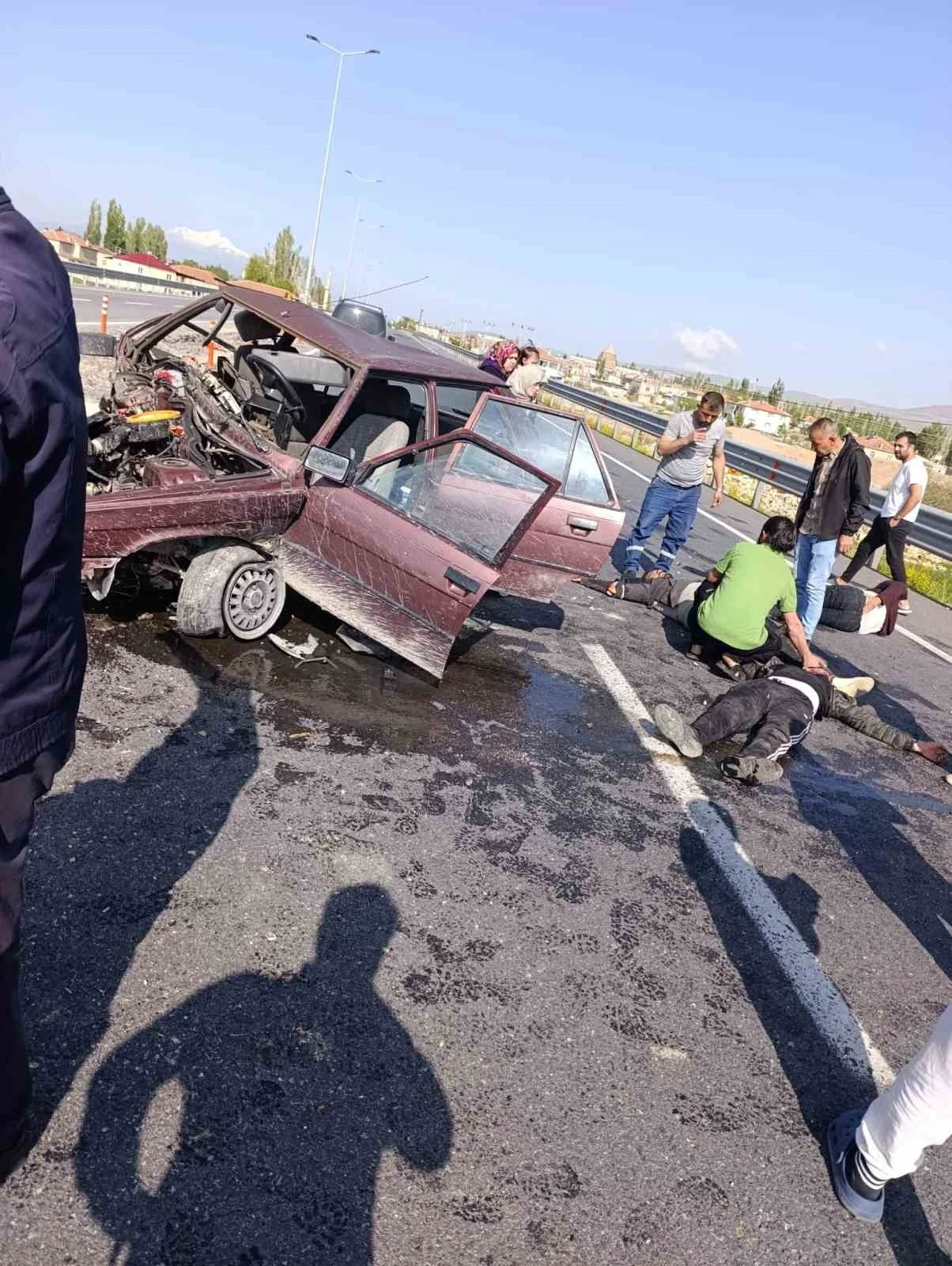 Kayseri’de trafik kazası, 3 kişi yaralandı

