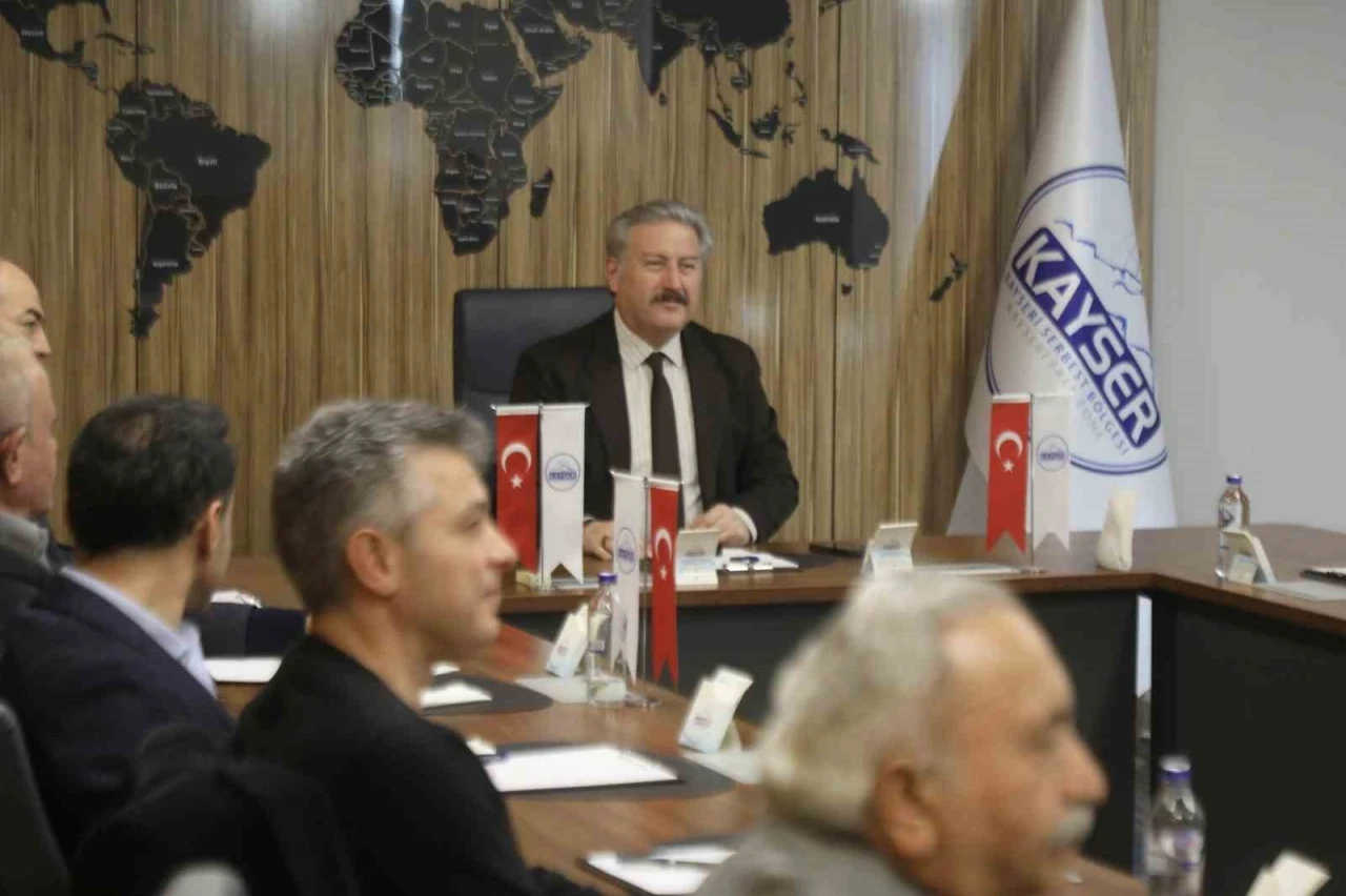 Kayseri Serbest B&ouml;lge&rsquo;de 2025 yılının son y&ouml;netim kurulu toplantısı ger&ccedil;ekleşti
