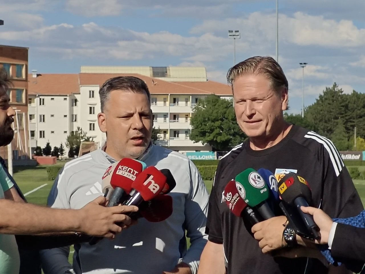 Kayserispor, 59. yıldönümünde topbaşı yaptı
